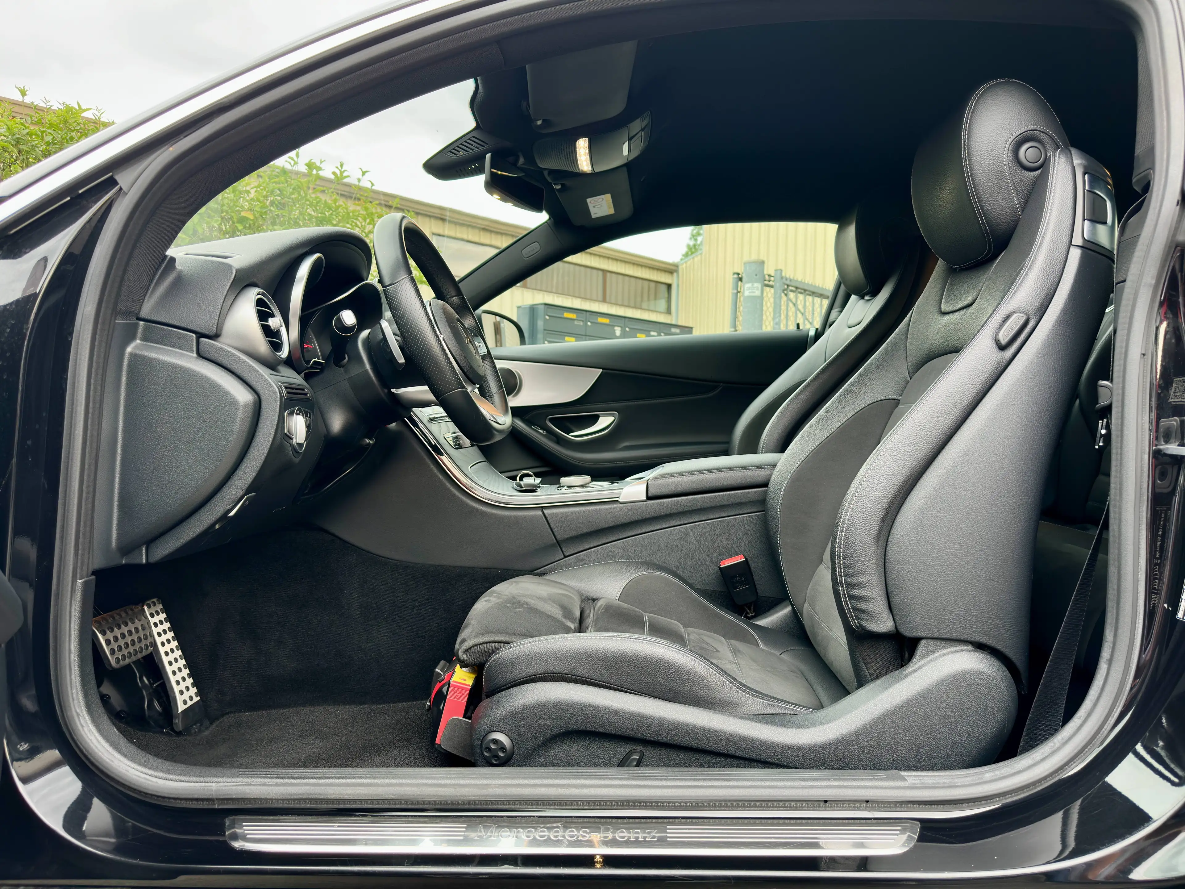 Mercedes-Benz C 220 Coupe 9G-TRONIC AMG — photo 14