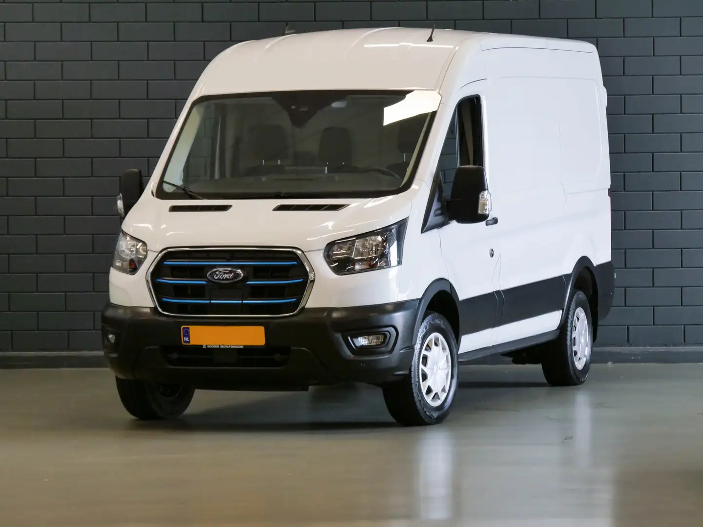 Ford E-Transit 350 L2H2 Trend 68 kWh | 320KM WLTP | CAMERA | CARP Weiß - 2