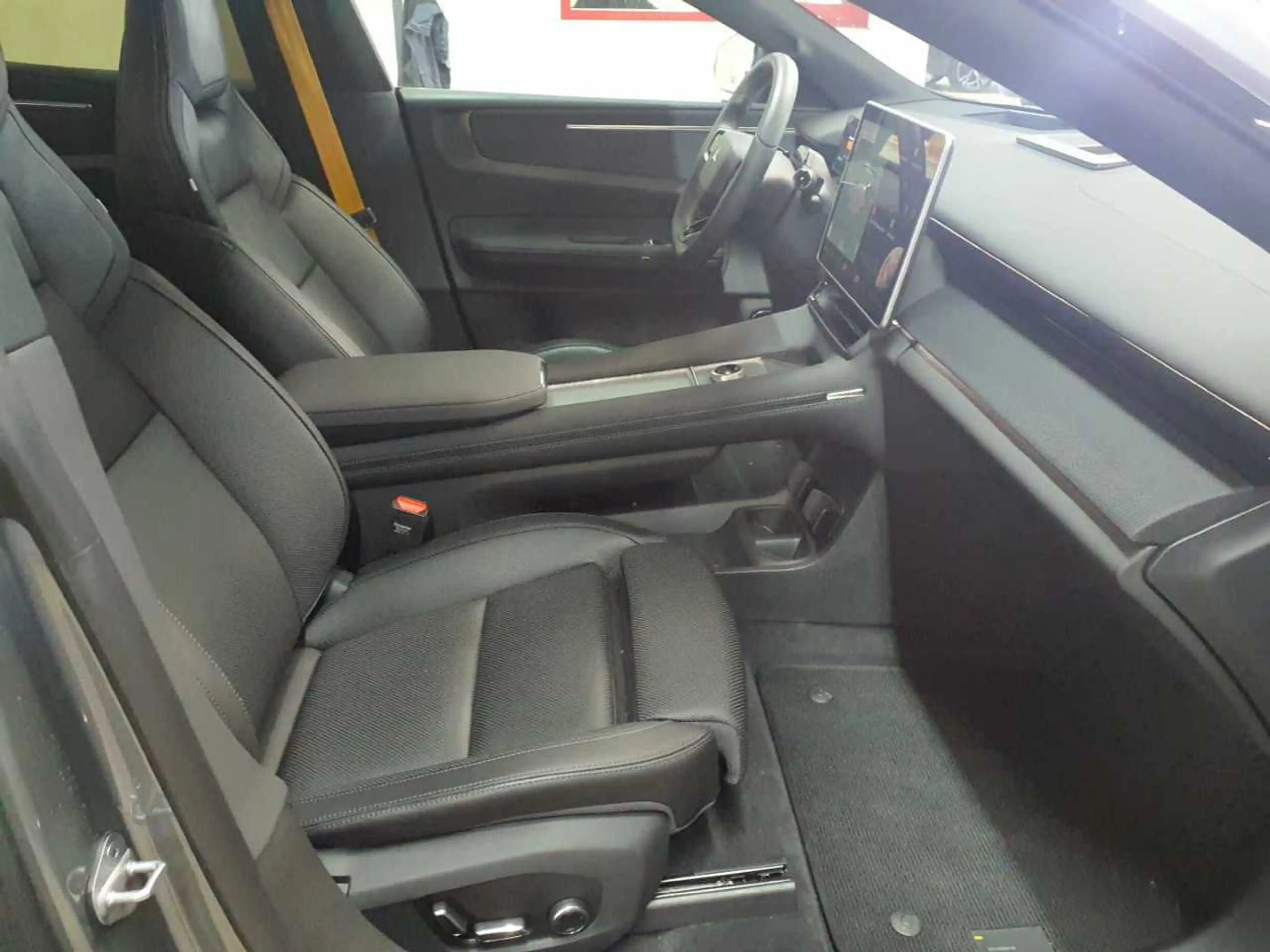 Polestar 4 Polestar 4 LR Performance Pilot Plus Leder — photo 7