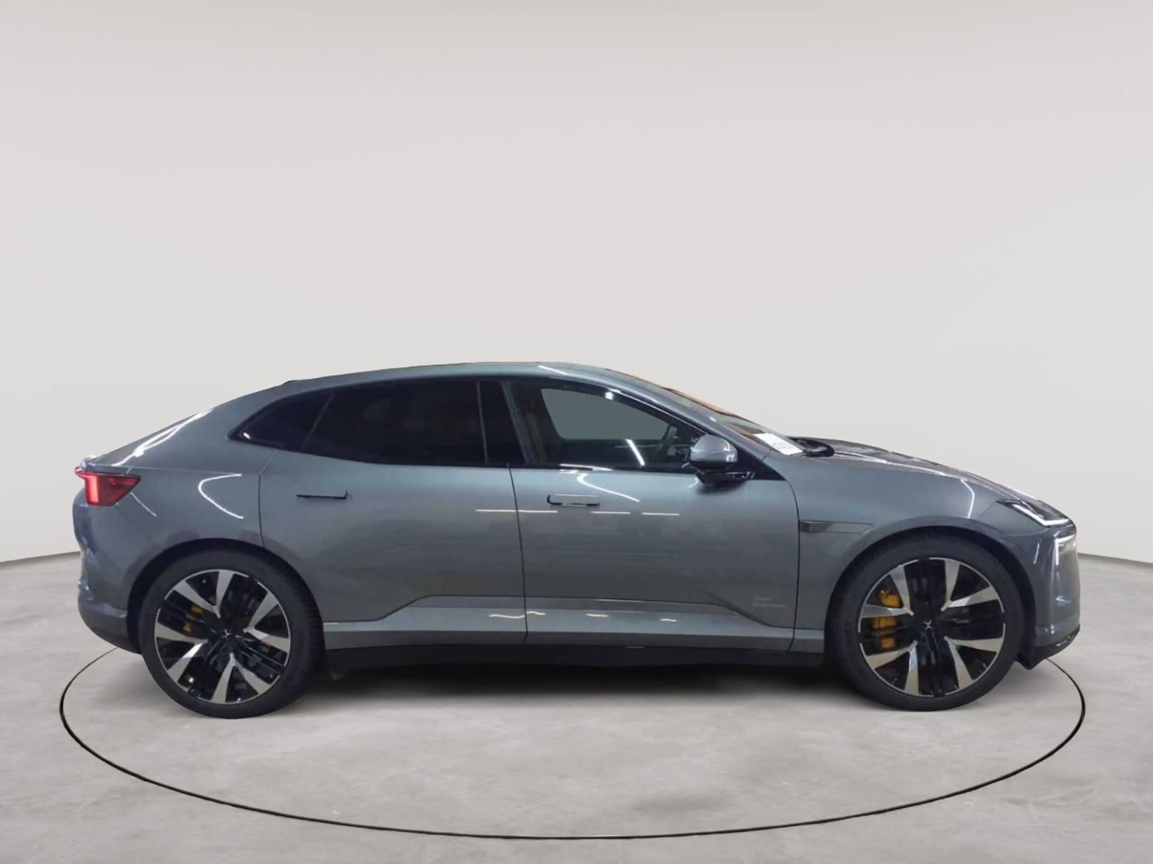 Polestar 4 Polestar 4 LR Performance Pilot Plus Leder — photo 3