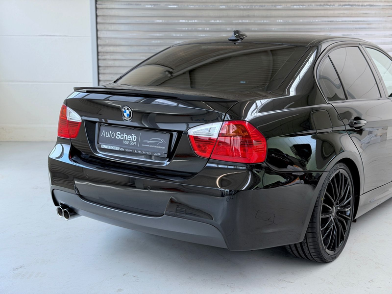 BMW 330 d Limousine*M-Paket*Shadow*CarPlay*Vollleder* — photo 14