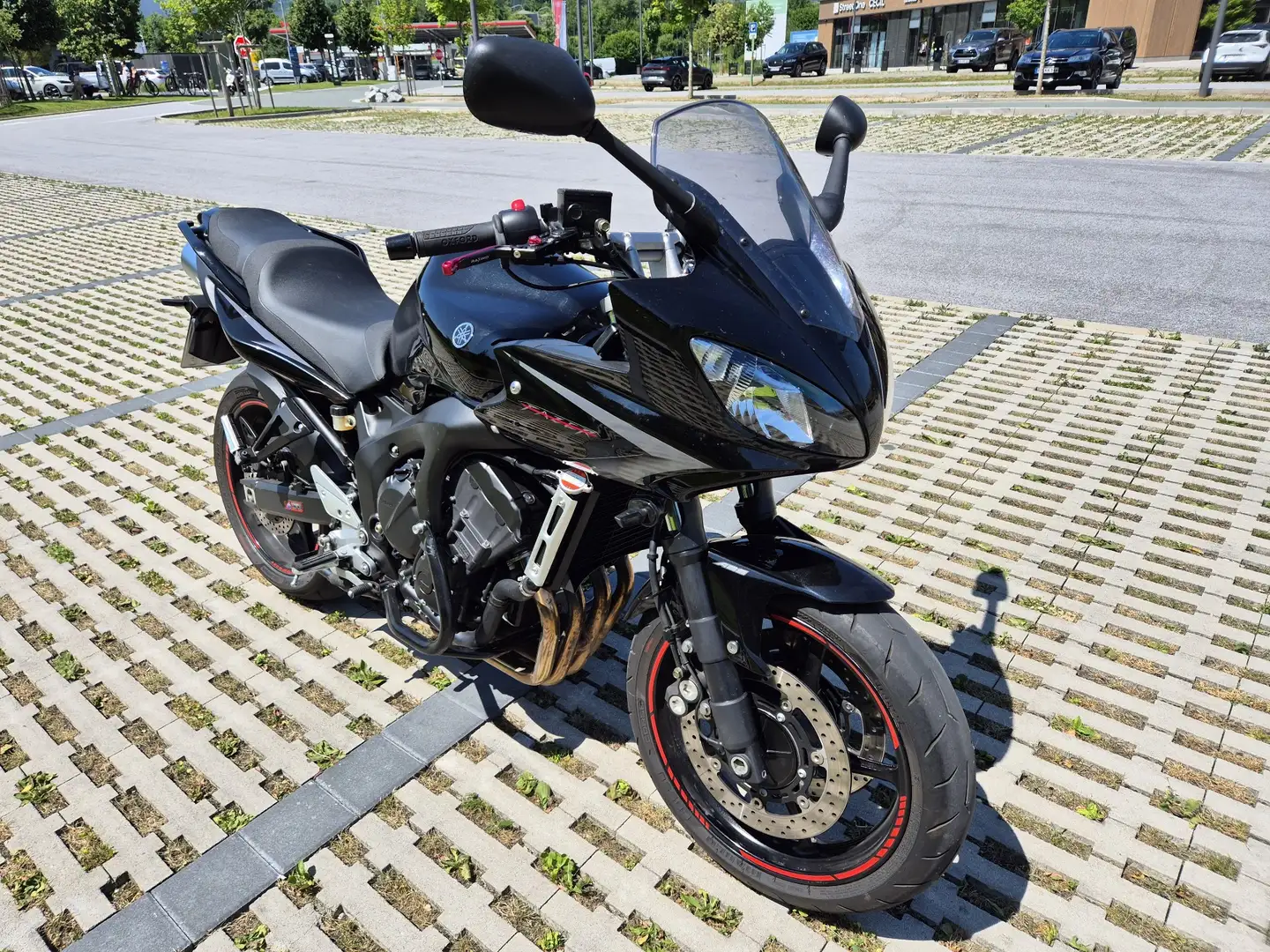 Yamaha FZ 6 Fazer S2   RJ14 Schwarz - 1