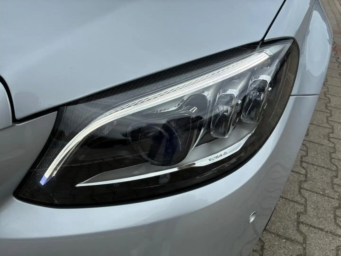 Mercedes-Benz C 200 d Avantgarde Schiebedach Kamera Multibeam Argent - 2