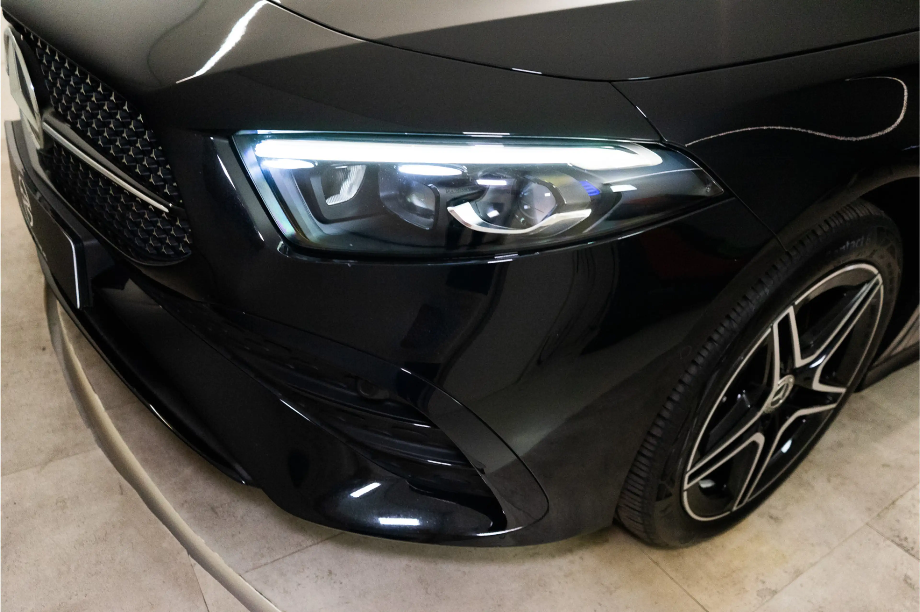 Mercedes-Benz A 250 e Premium AMG Facelift 218PK | Pano | Sfeer | Keyl — photo 11
