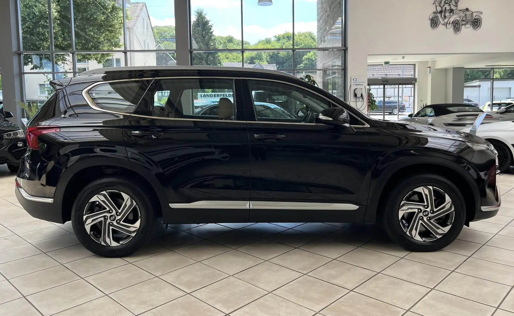 Hyundai SANTA FE SANTA FE 2.2 8-DCT|PANO|AHK|4xSHZ|SBL|KRELL|APPS Schwarz - 2