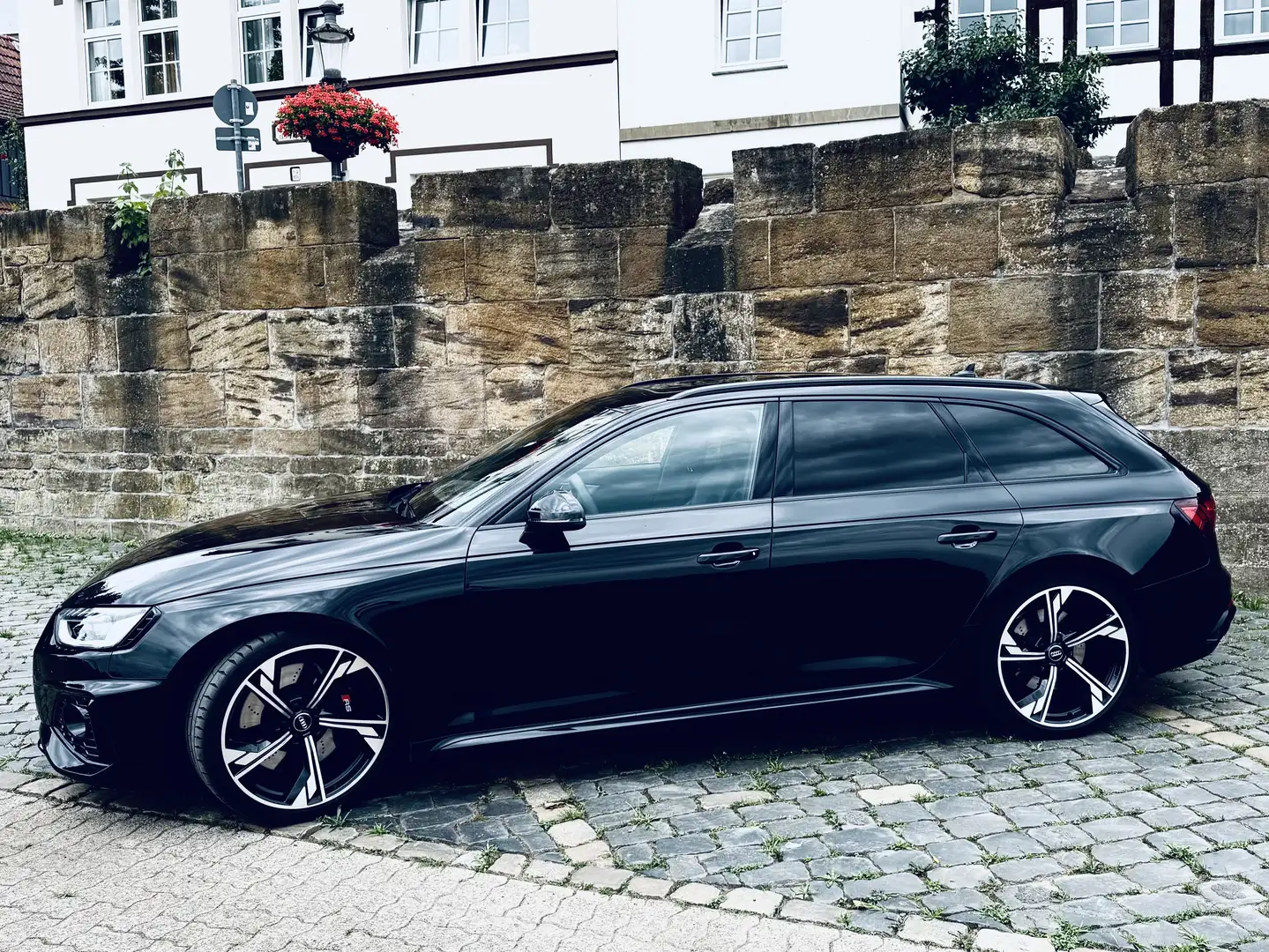 Audi RS4 2.9 TFSI, Pano, RS-AGA, AHK, Brem. neu, 8-fach usw Negru - 2