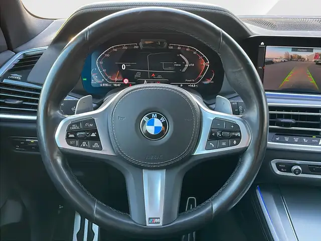BMW X5 view 9