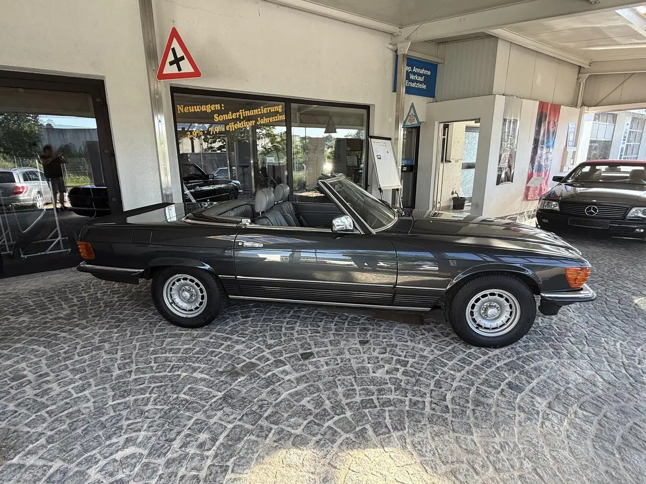 Mercedes-Benz 500SL R107 Automatik, foto 3