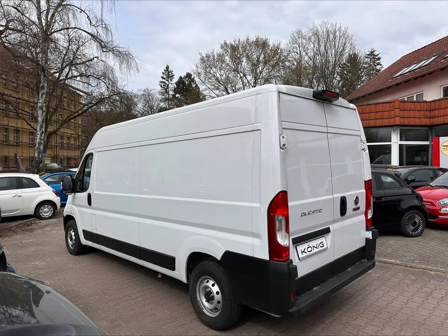Fiat Ducato Grossr.-Kasten 35 140 L4H2 RS: 4035 mm Blanc - 2