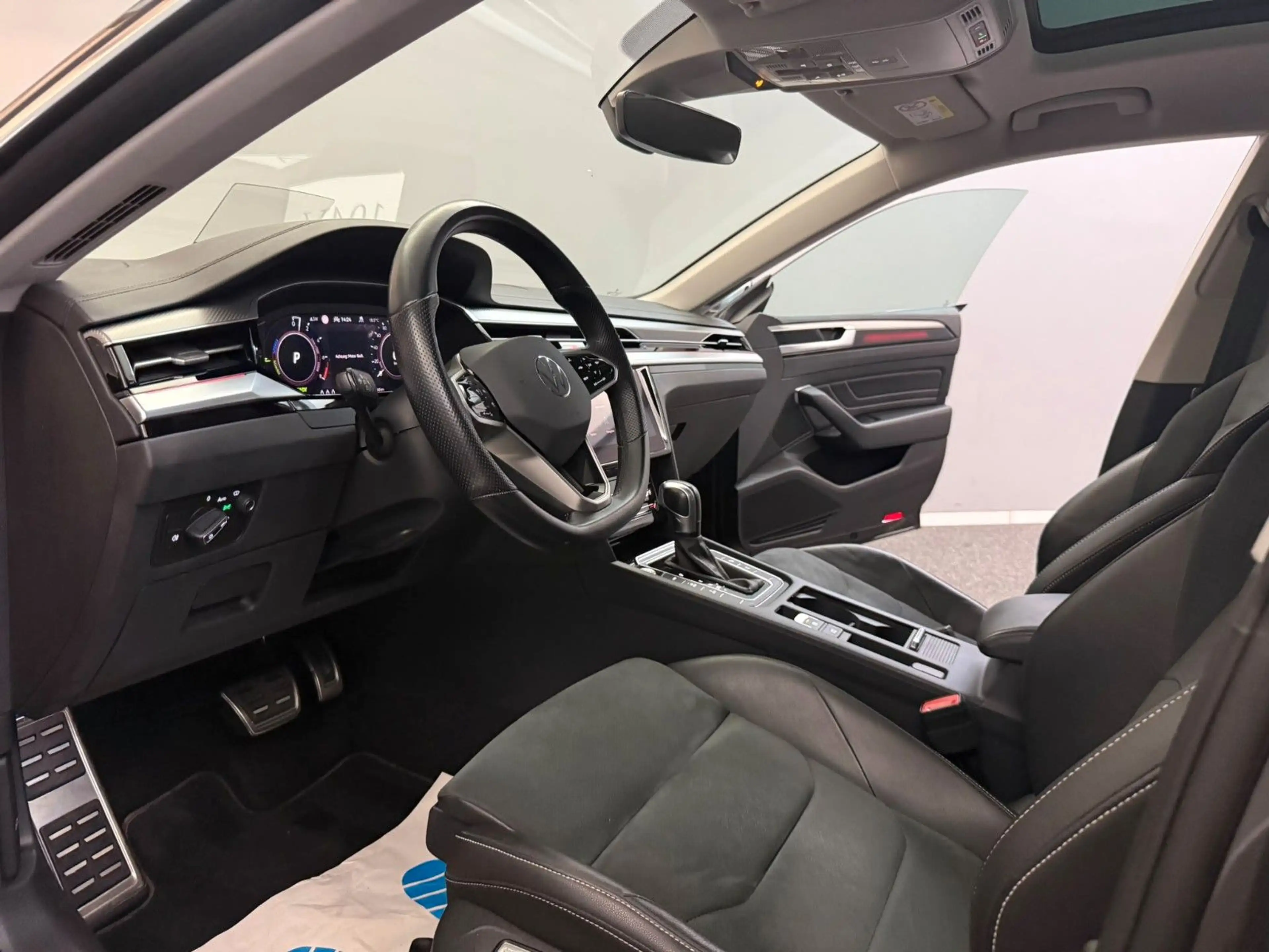 Volkswagen Arteon SB Elegance eHybrid*PANO*ACC*HEAD*360 — photo 10