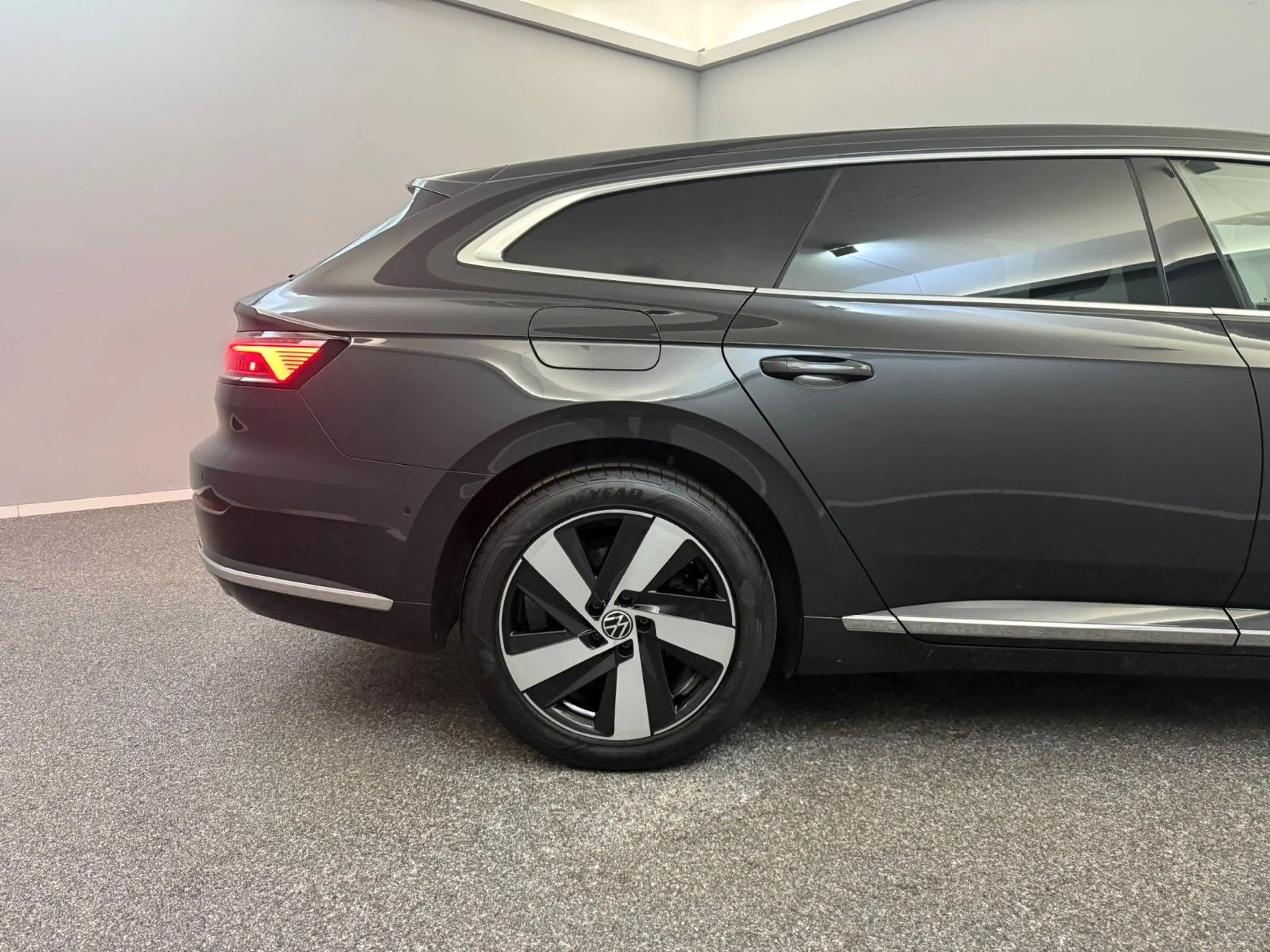 Volkswagen Arteon SB Elegance eHybrid*PANO*ACC*HEAD*360 — photo 9