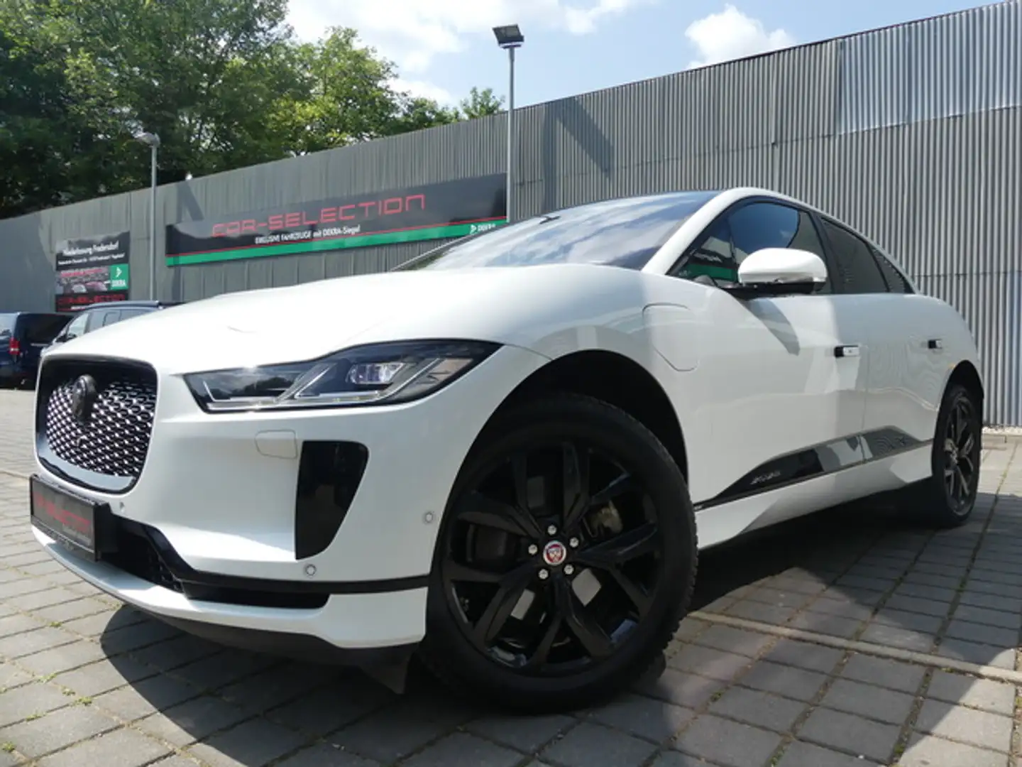 Jaguar I-Pace EV320 AWD BLACK PACK PANO/HEADUP/MATRIX Weiß - 2