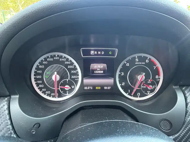 Mercedes-Benz A-Class view 14