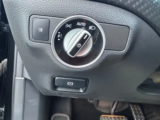 Mercedes-Benz A-Class view 23