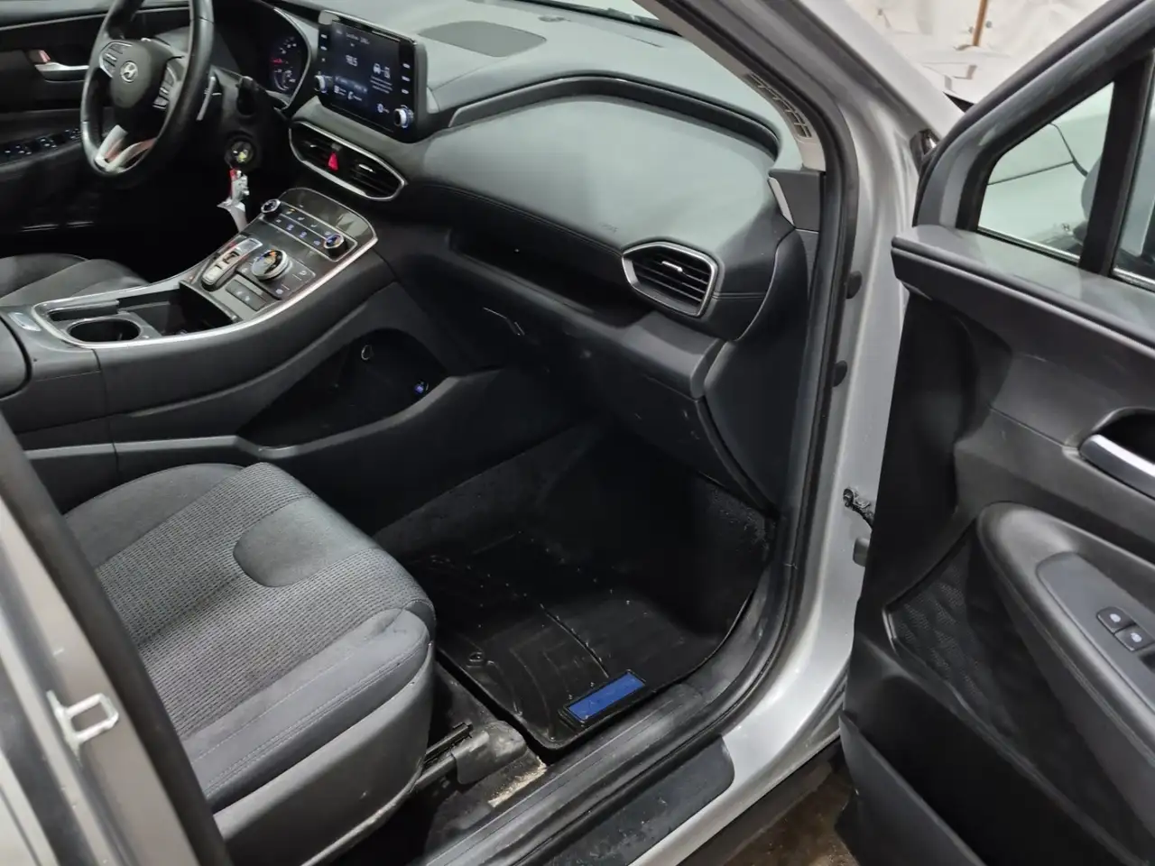 Hyundai SANTA FE снимка Hyundai SANTA FE