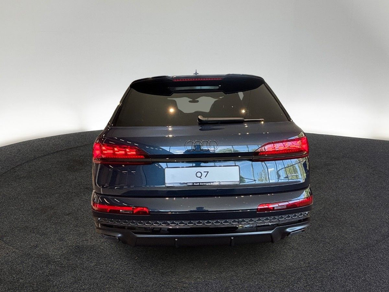 Audi Q7 S line TFSI e quattro tiptronic — photo 7