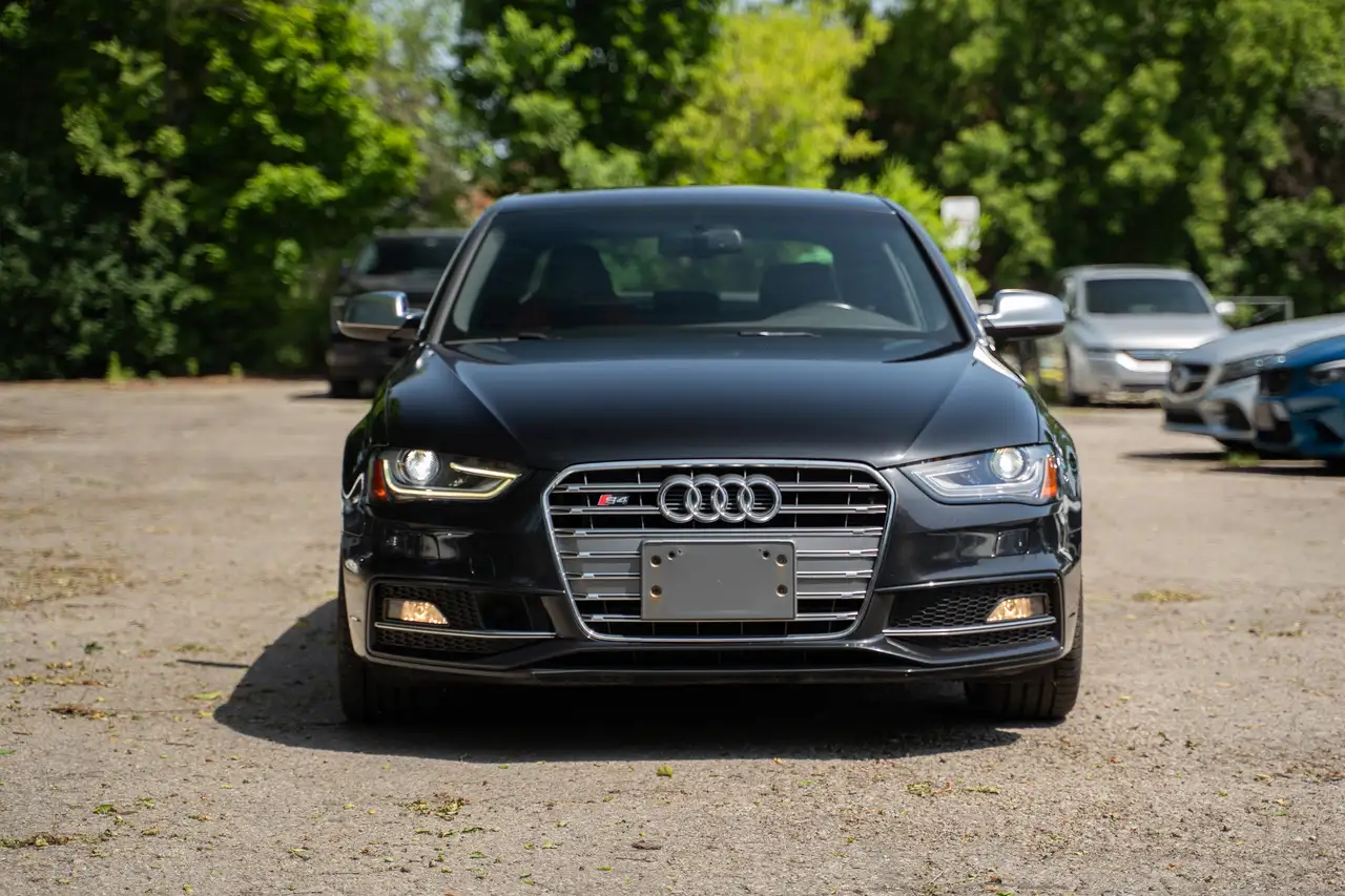 Audi S4 снимка Audi S4