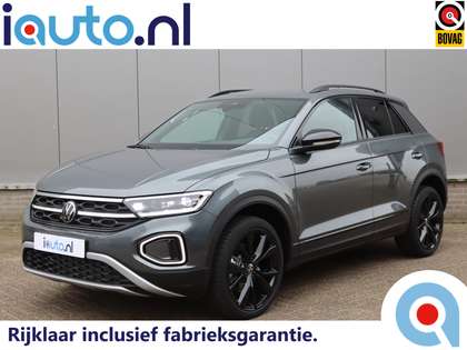 Volkswagen T-Roc 1.5 TSI DSG Black Style IQ.Light/Leder/Navi/Keyles