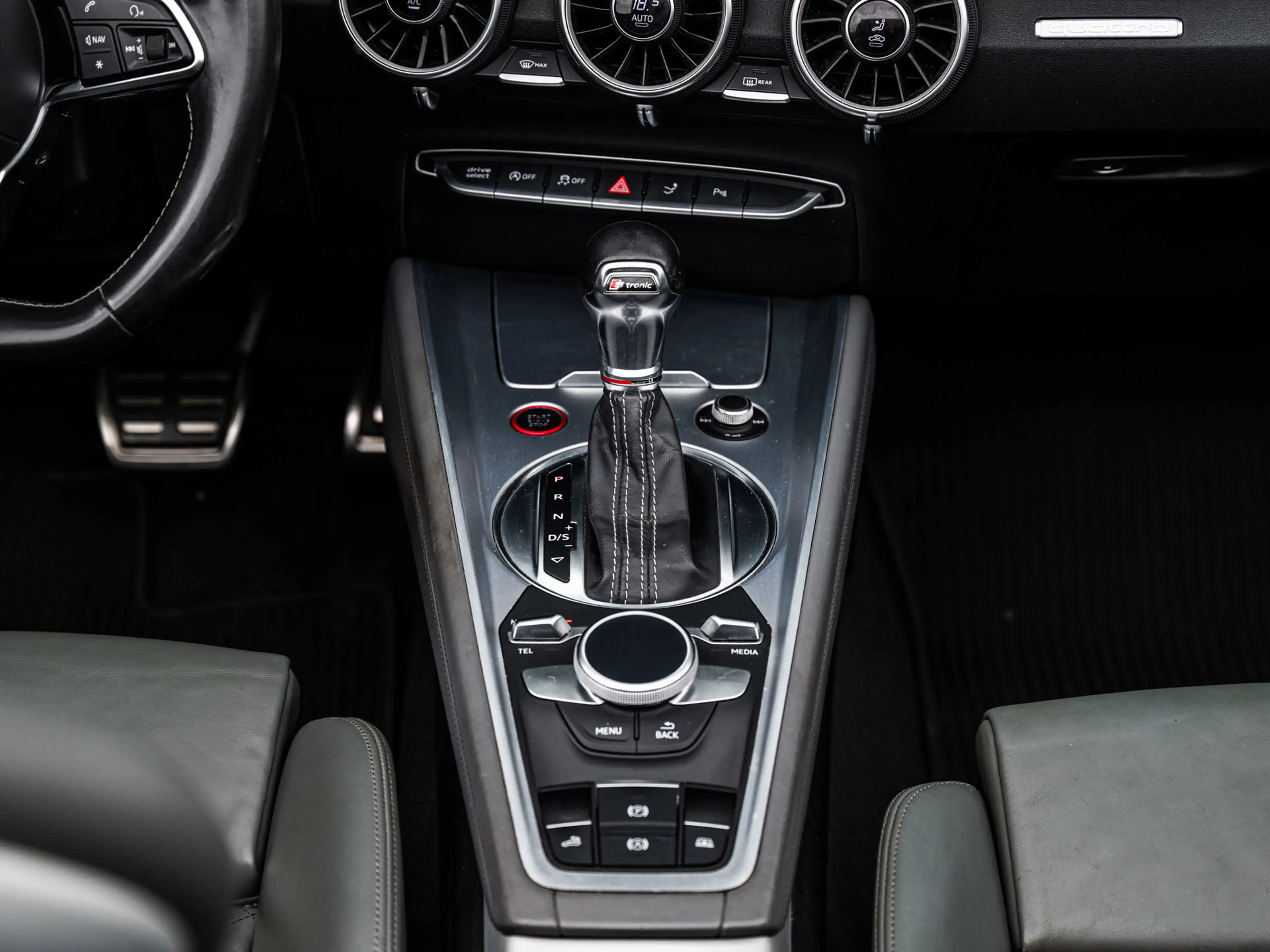 Audi TTS Roadster 2.0 TFSI Quattro 310 PK | B&O | RS Zetels — photo 10