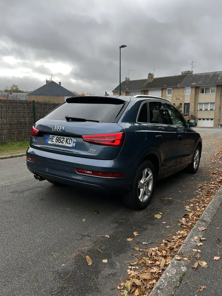 Audi Q3 2.0 TDI 150 ch S tronic 7 Quattro Busine