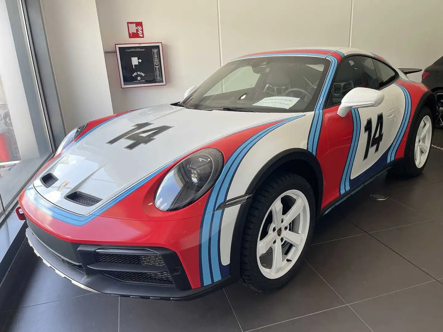 Porsche 992 Dakar Blanc - 1