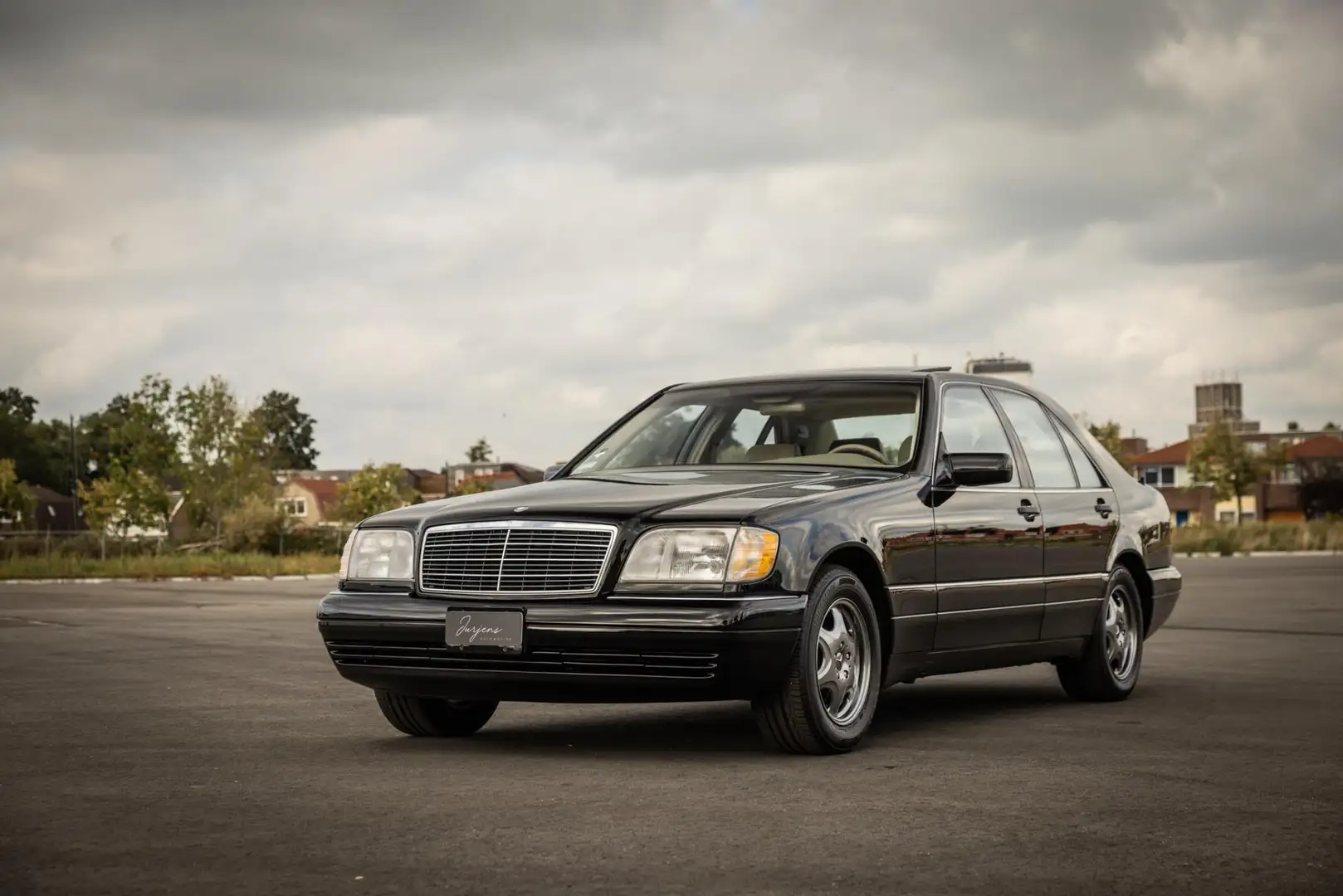 Mercedes-Benz S 320 (231pk) W140 | Der Kathedral | S320 crna - 2