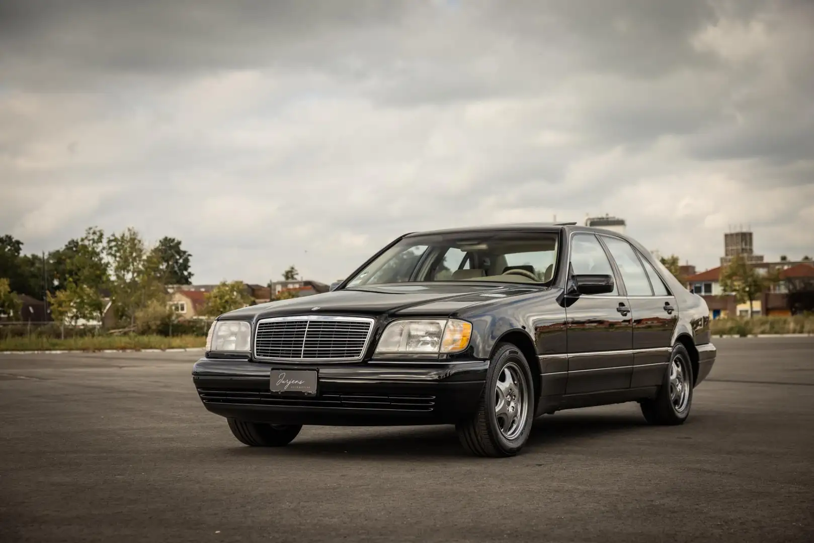 Mercedes-Benz S 320 (231pk) W140 | Der Kathedral | S320 Negru - 2