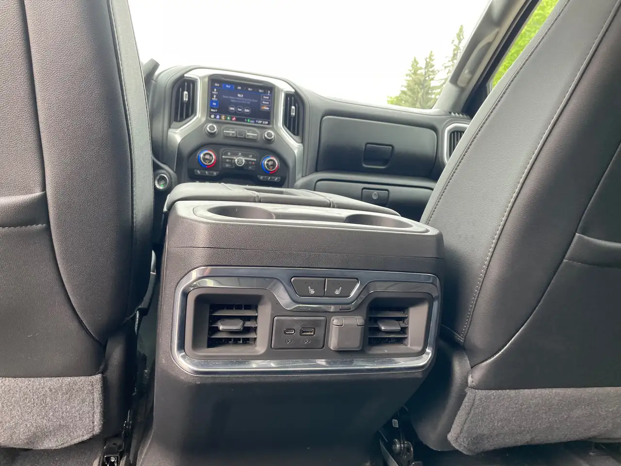 Chevrolet Silverado 1500 снимка Chevrolet Silverado 1500