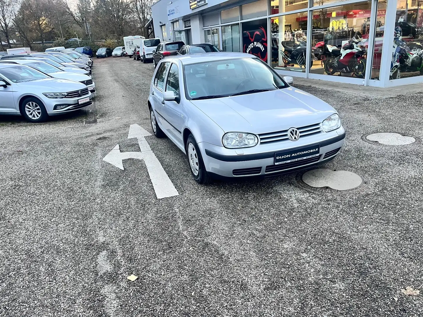 Volkswagen Golf 1.6 Auto Comfortline Silber - 1
