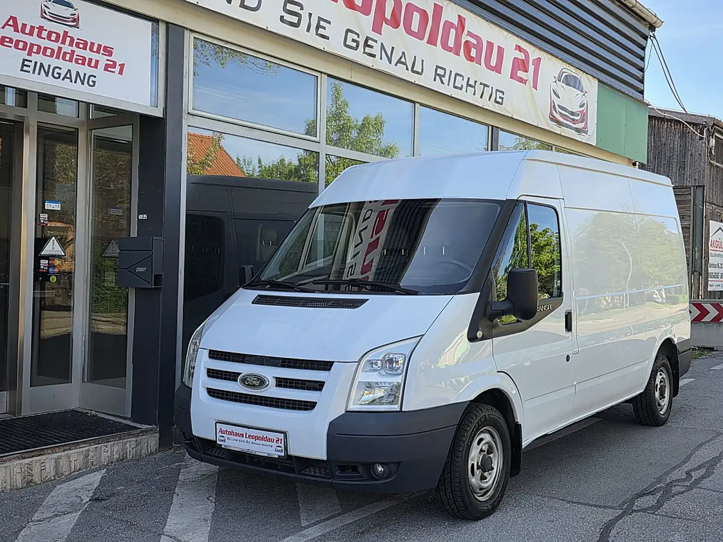 Ford Transit Kasten FT 300 M Trend Weiß - 1
