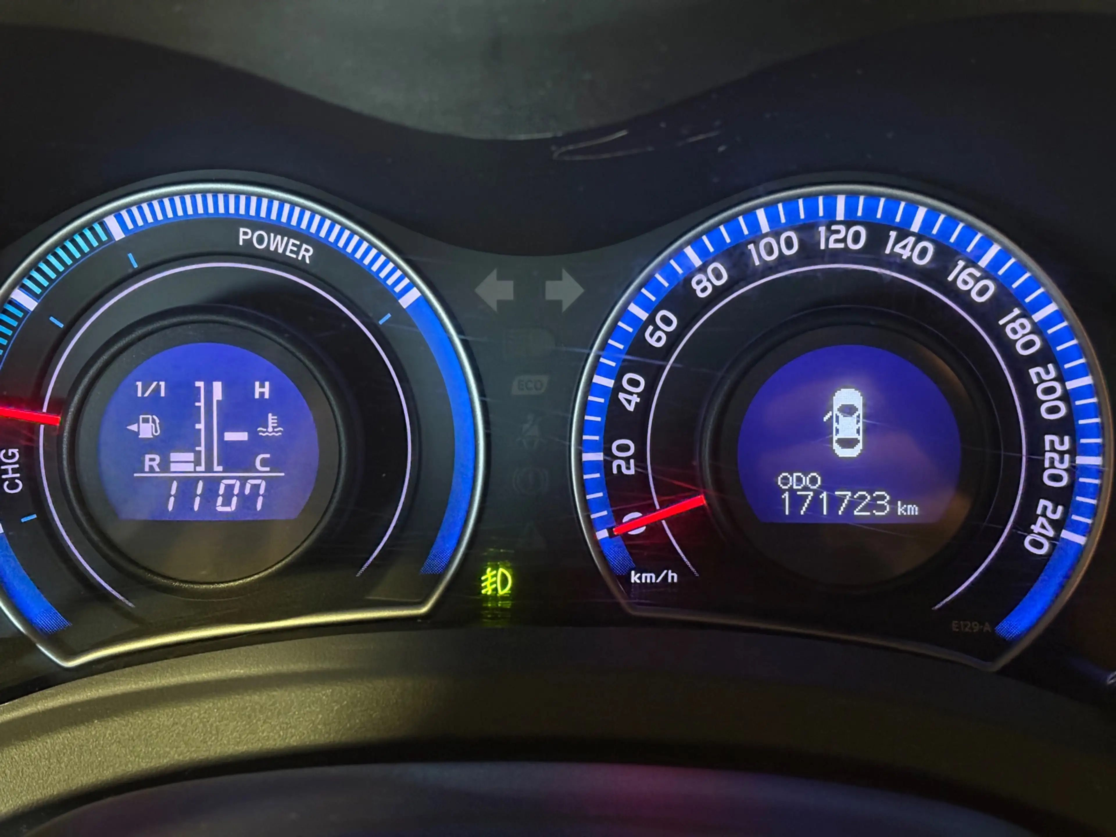 Toyota Auris 1.8 Full Hybrid Dynamic — photo 4