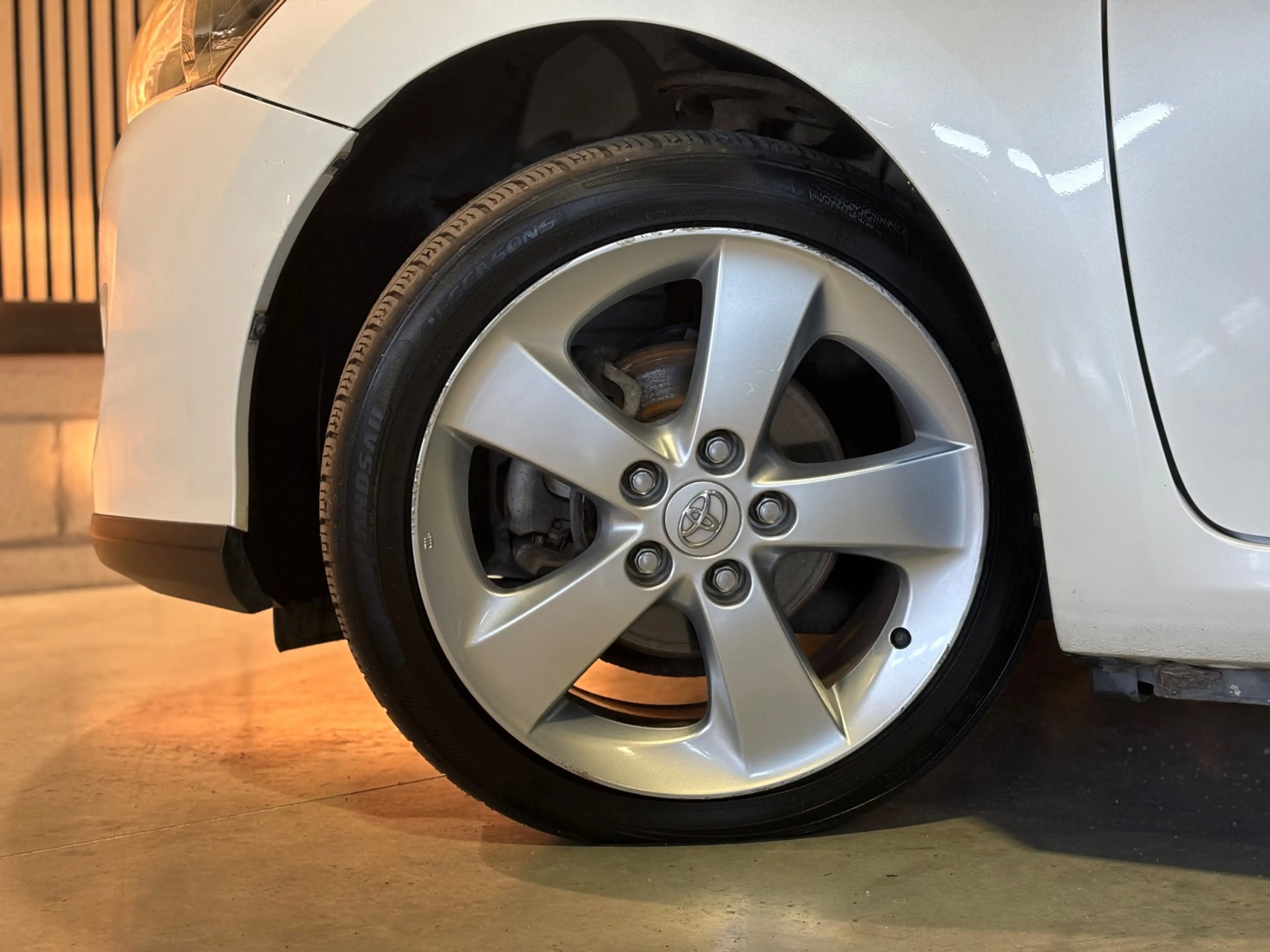 Toyota Auris 1.8 Full Hybrid Dynamic — photo 12