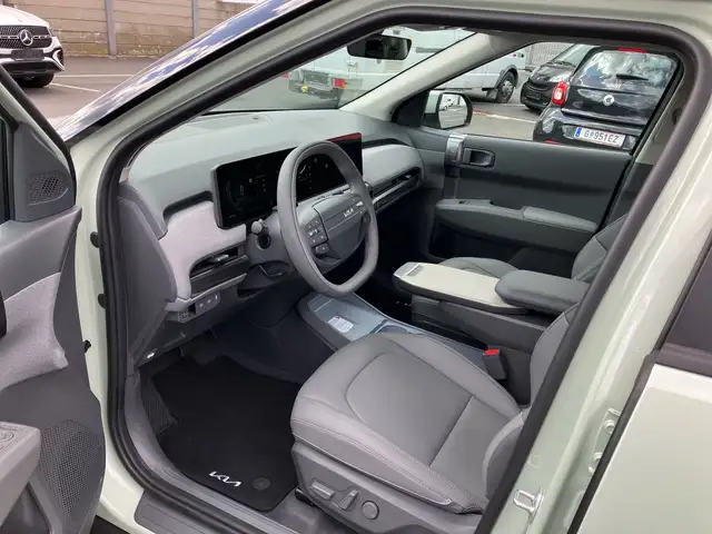 Kia Ev3 view 12