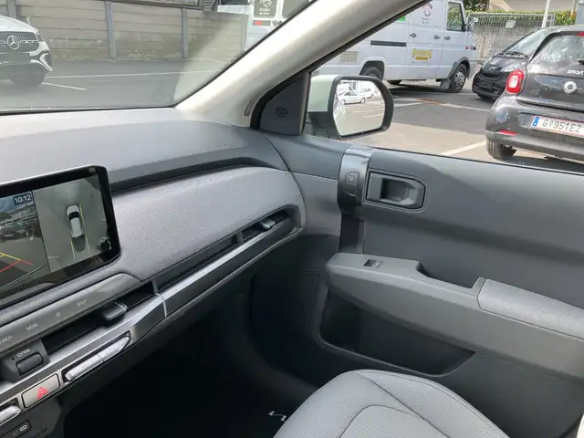 Kia Ev3 view 26