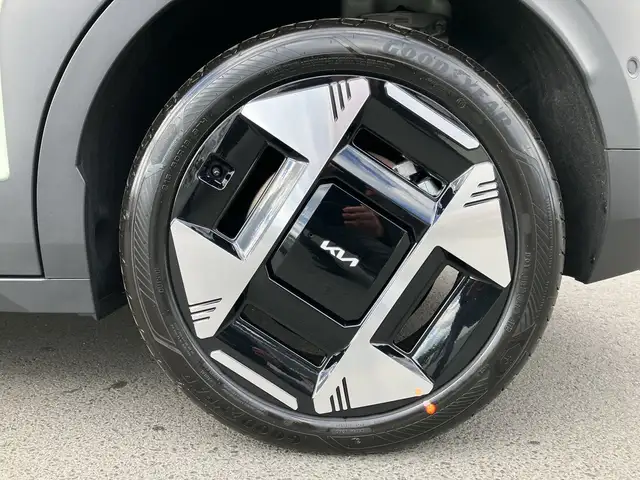 Kia Ev3 view 13