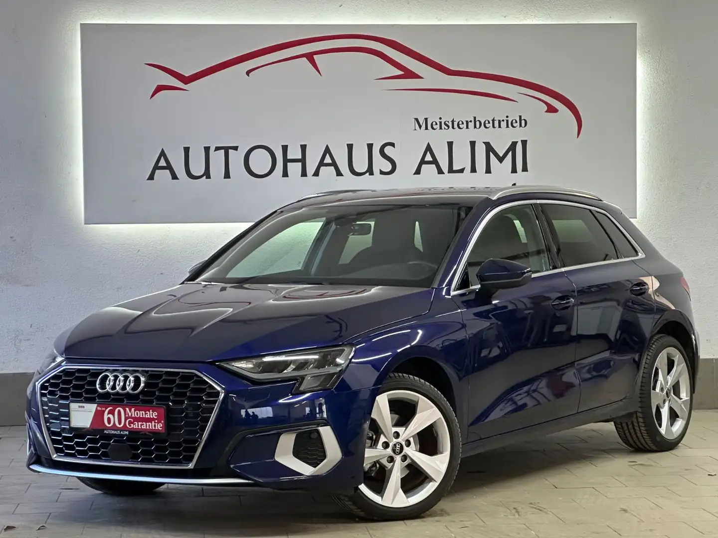 Audi A3 Sportback 30 TFSI advanced *LaneAssist*ACC* Blau - 2