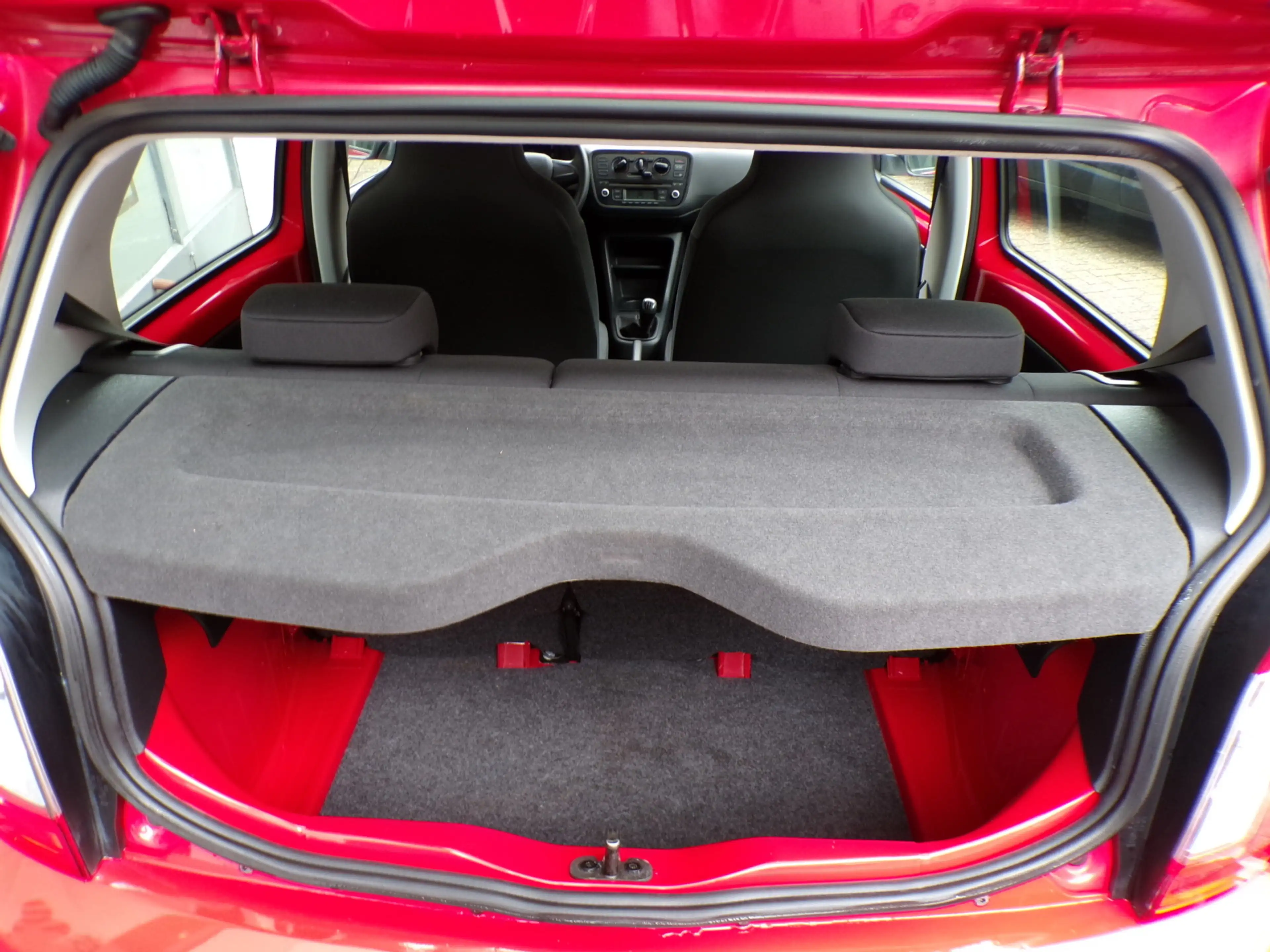 Skoda Citigo 1.0 5-Drs Bl+ck & Red TOP STAAT! — photo 10