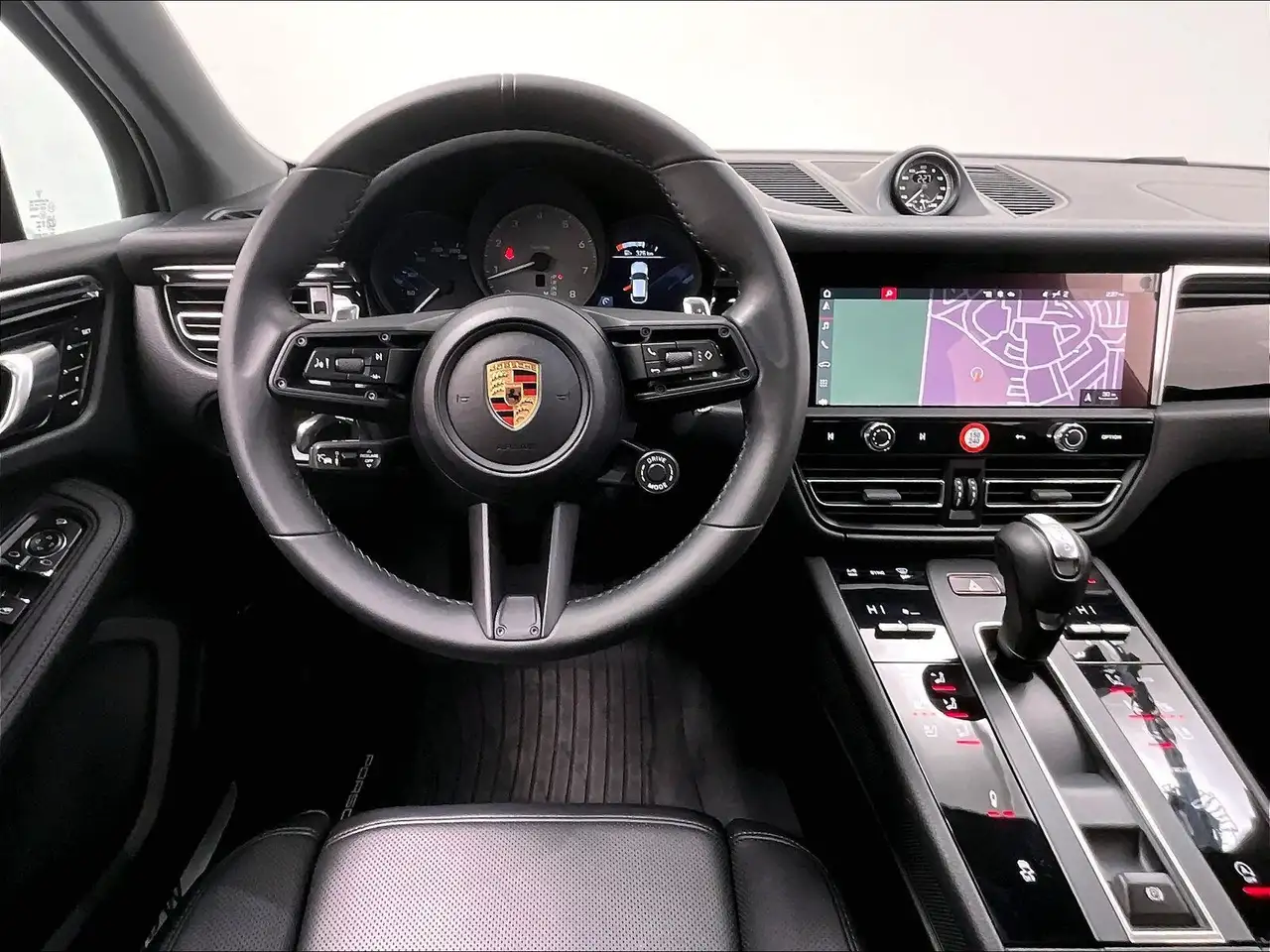 Porsche Macan photo Porsche Macan