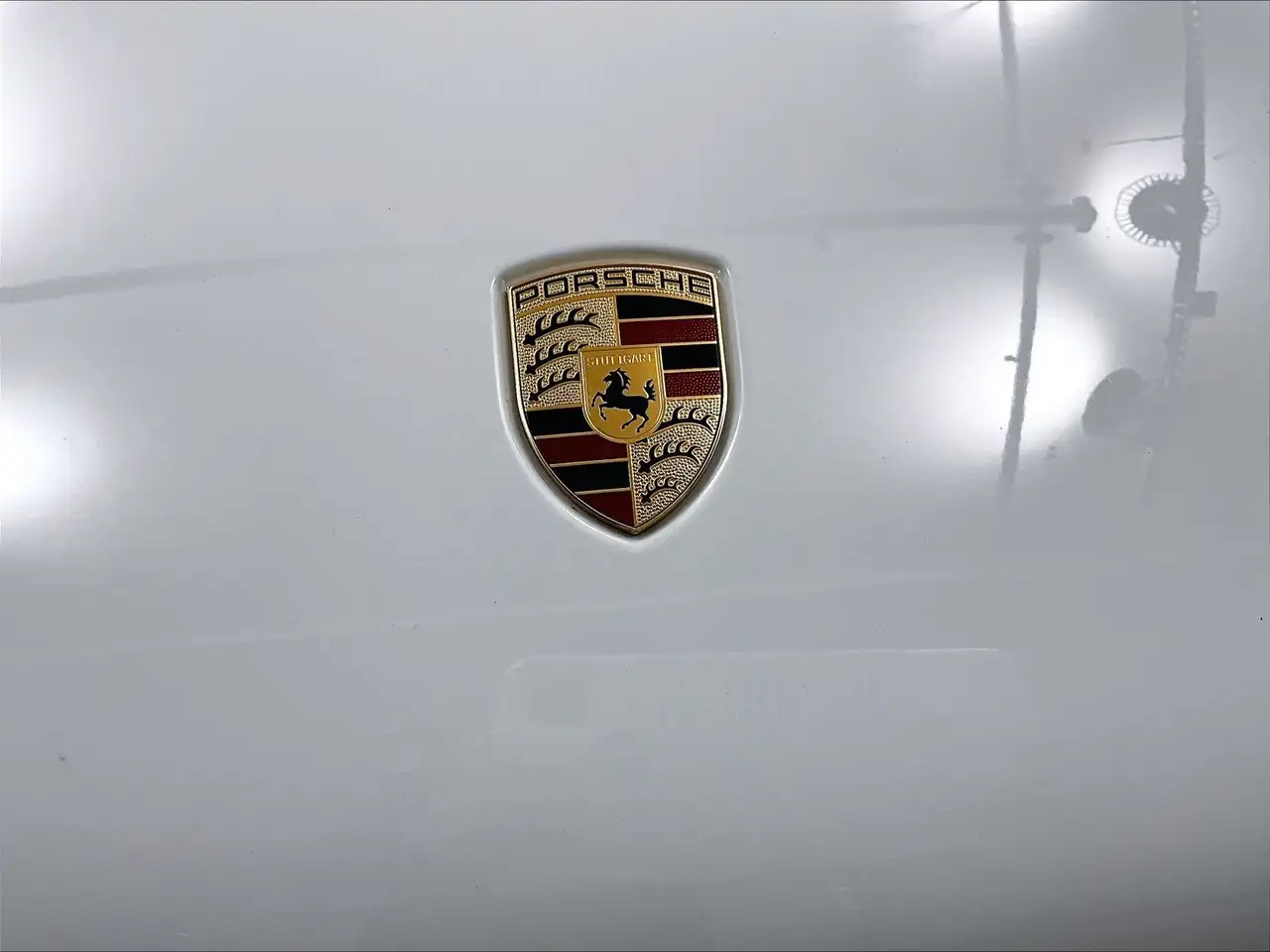 Porsche Macan photo Porsche Macan