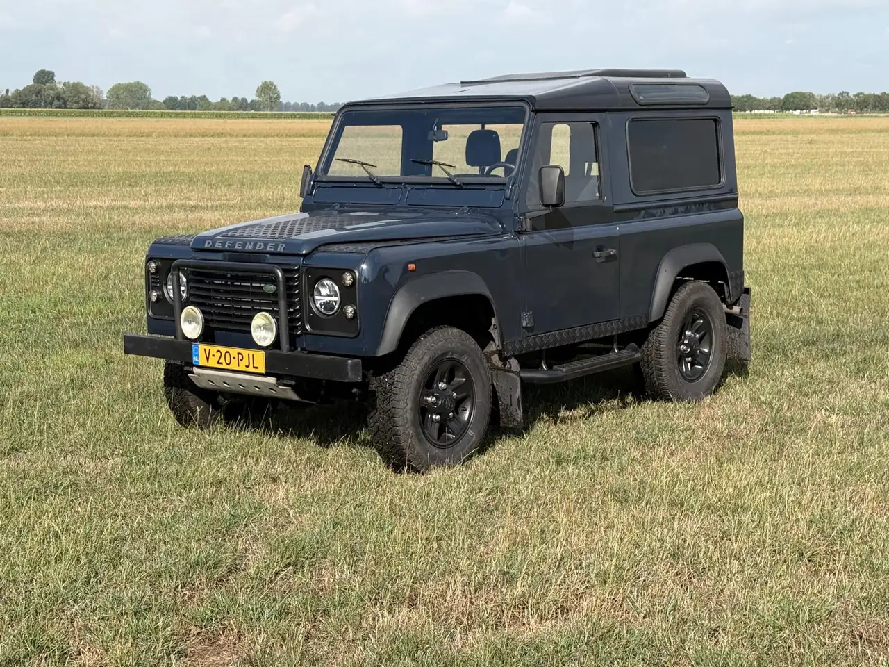 Land Rover Defender 2.0 MPI 90 Grijskenteken ex. Carabinieri Trekhaak, foto 12