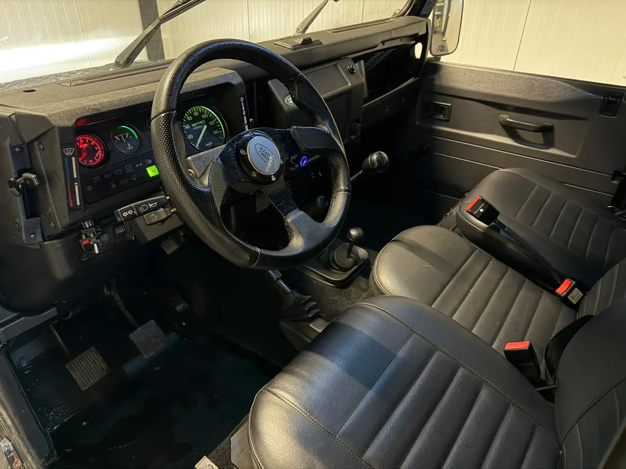 Land Rover Defender 2.0 MPI 90 Grijskenteken ex. Carabinieri Trekhaak, foto 8