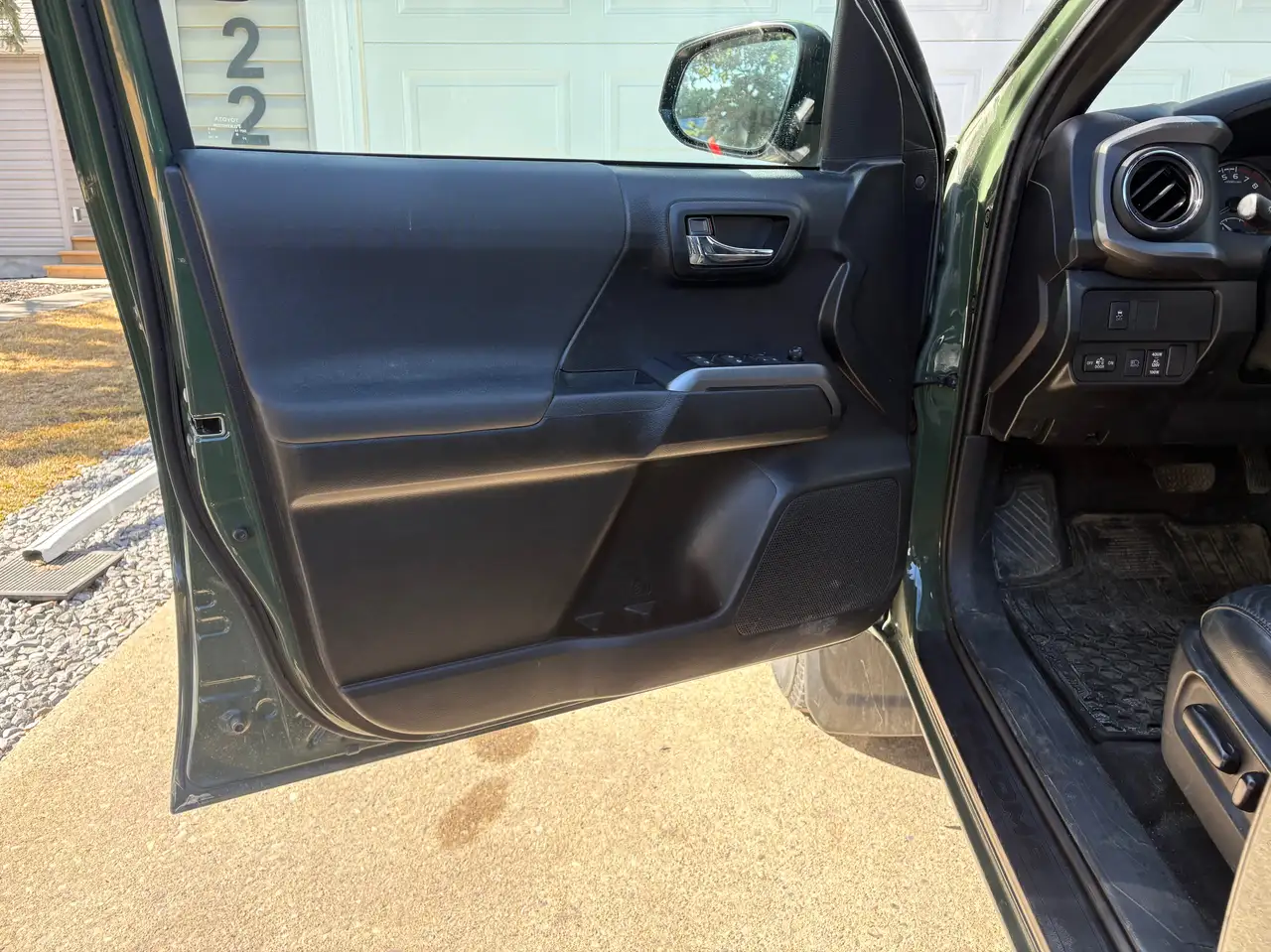 Toyota Tacoma снимка Toyota Tacoma