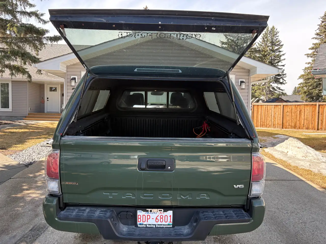Toyota Tacoma снимка Toyota Tacoma