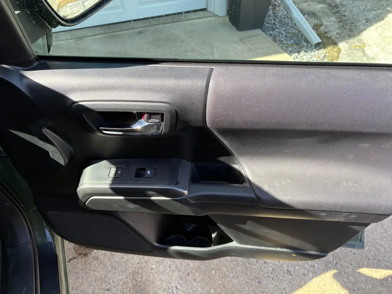 Toyota Tacoma снимка Toyota Tacoma