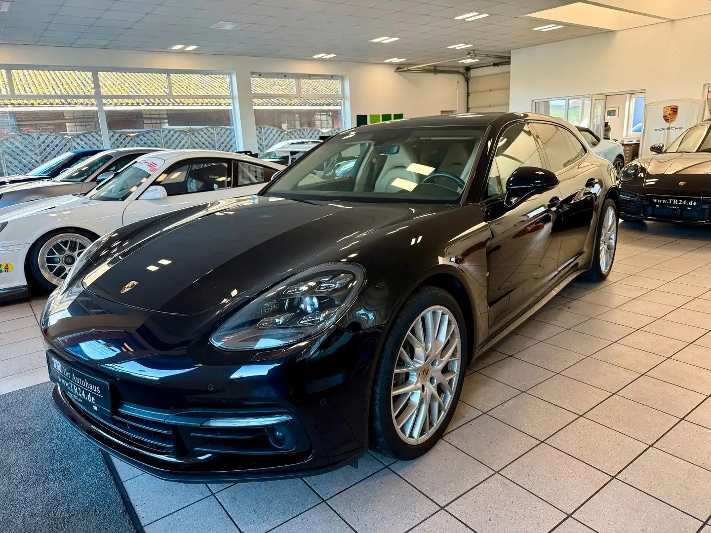 Porsche Panamera 4S Sport Turismo ACC/Panorama/APPROVED Schwarz - 2