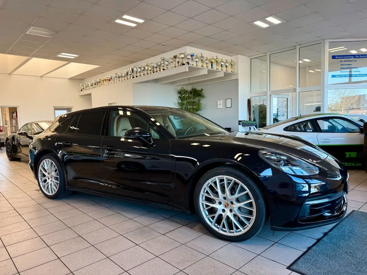 Porsche Panamera 4S Sport Turismo ACC/Panorama/APPROVED Schwarz - 1