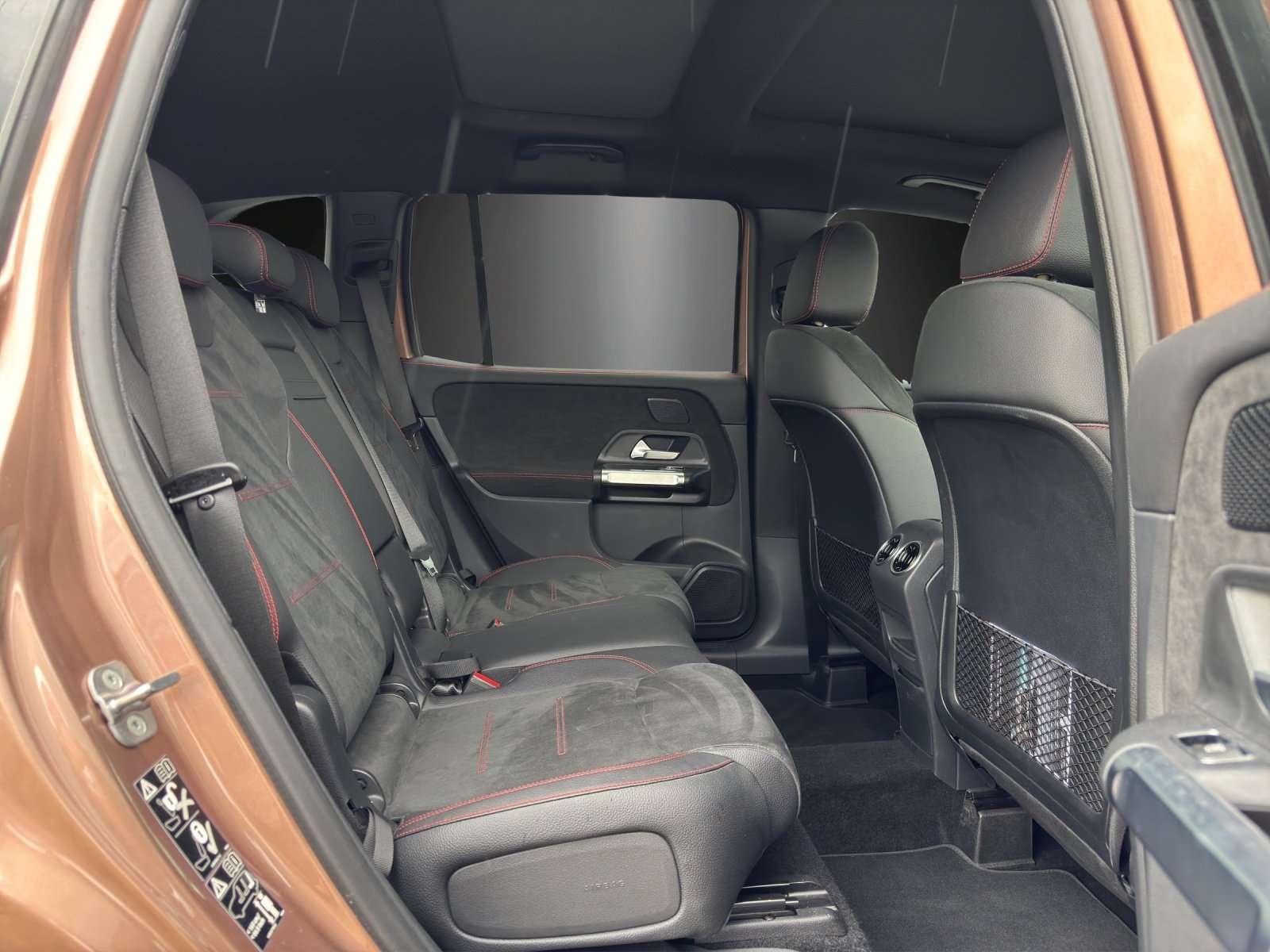 Mercedes-Benz GLB 250