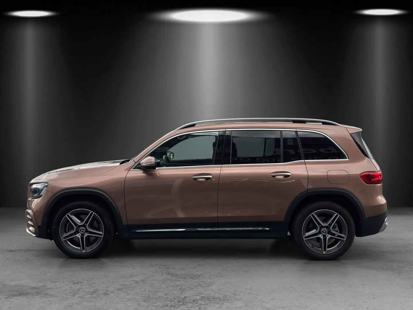 Mercedes-Benz GLB 250 GLB250 4M AMG Prem DISTRO Pano AHK 7-Sitze KeyGo Or - 2