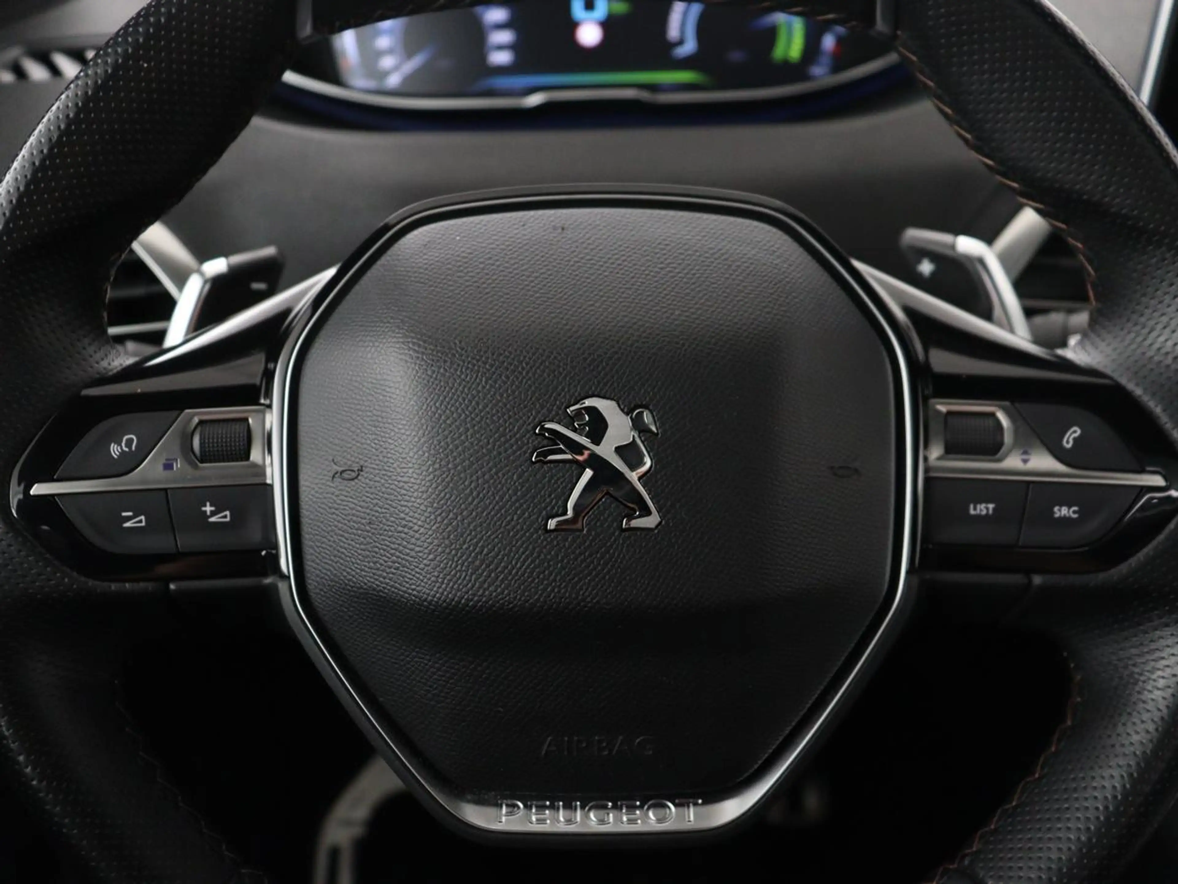 Peugeot 3008 1.6 HYbrid4 300 Première Pack | SOH 93,8% | Panora — photo 14