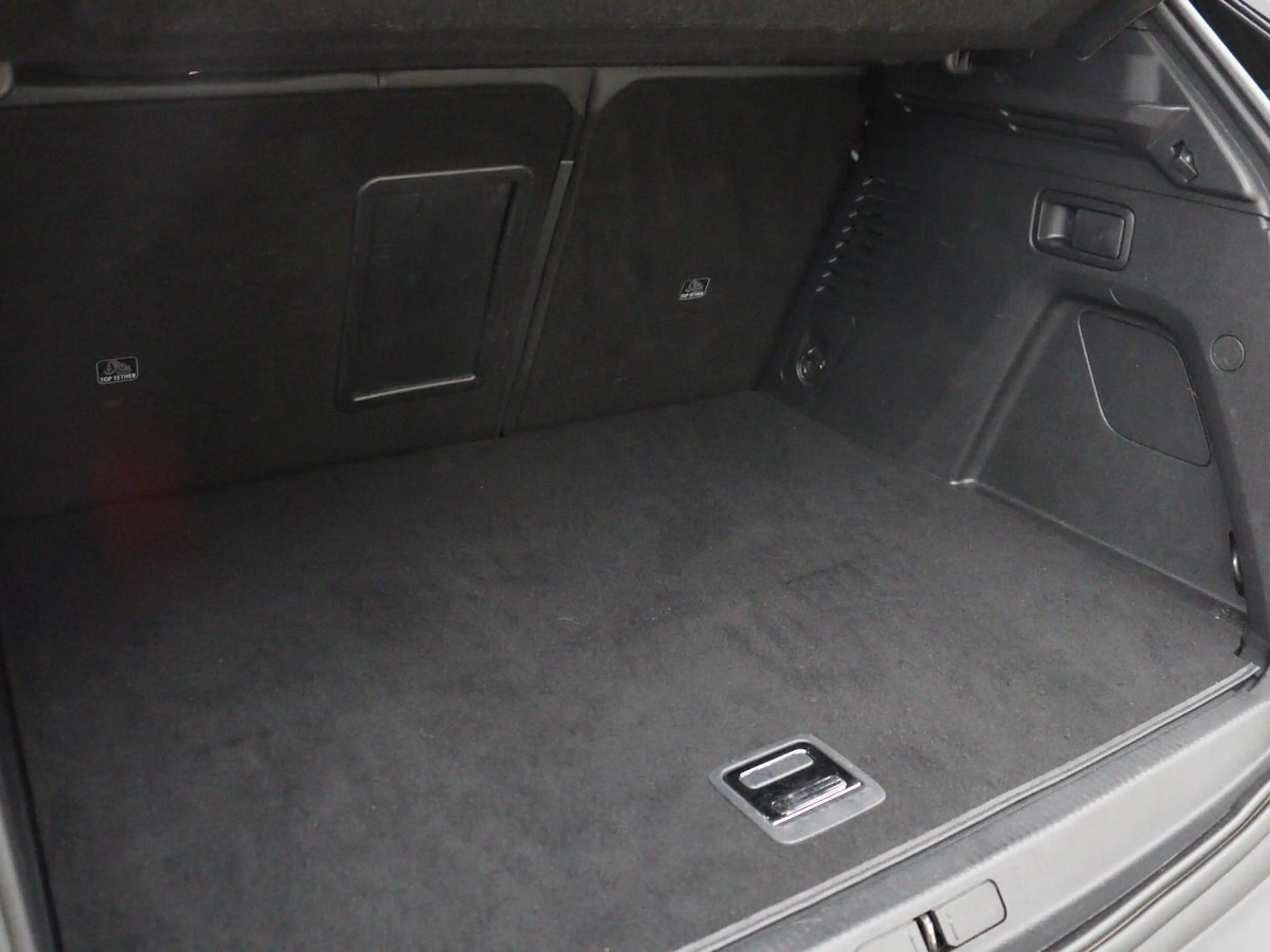 Peugeot 3008 1.6 HYbrid4 300 Première Pack | SOH 93,8% | Panora — photo 37
